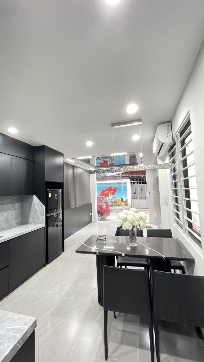 Bán nhà Thạch Bàn,Long Biên 7 tầng,45m oto tránh nhỉnh 10 tỷ - Ảnh 1